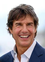 Famous USA Actor Tom Cruise About Interesting